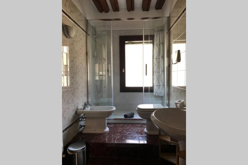 Ai Cordami Apartment Venesia Bagian luar foto